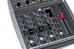 SVS Audiotechnik mixers AM-4 DSP Аналоговый микшерный пульт, 4-канала в Петропавловск-Камчатском